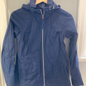 Lululemon Fo Drizzle Rain Supreme in Navy - Size 4